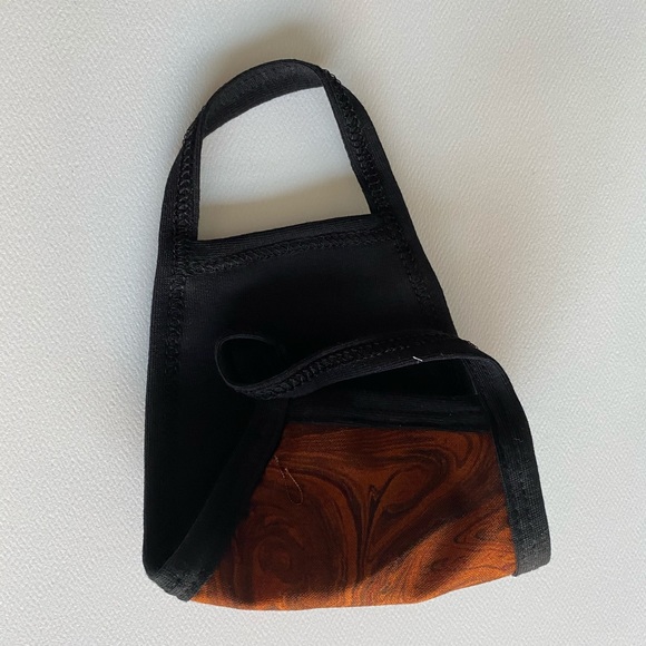 Masks - Picture 6 of 12